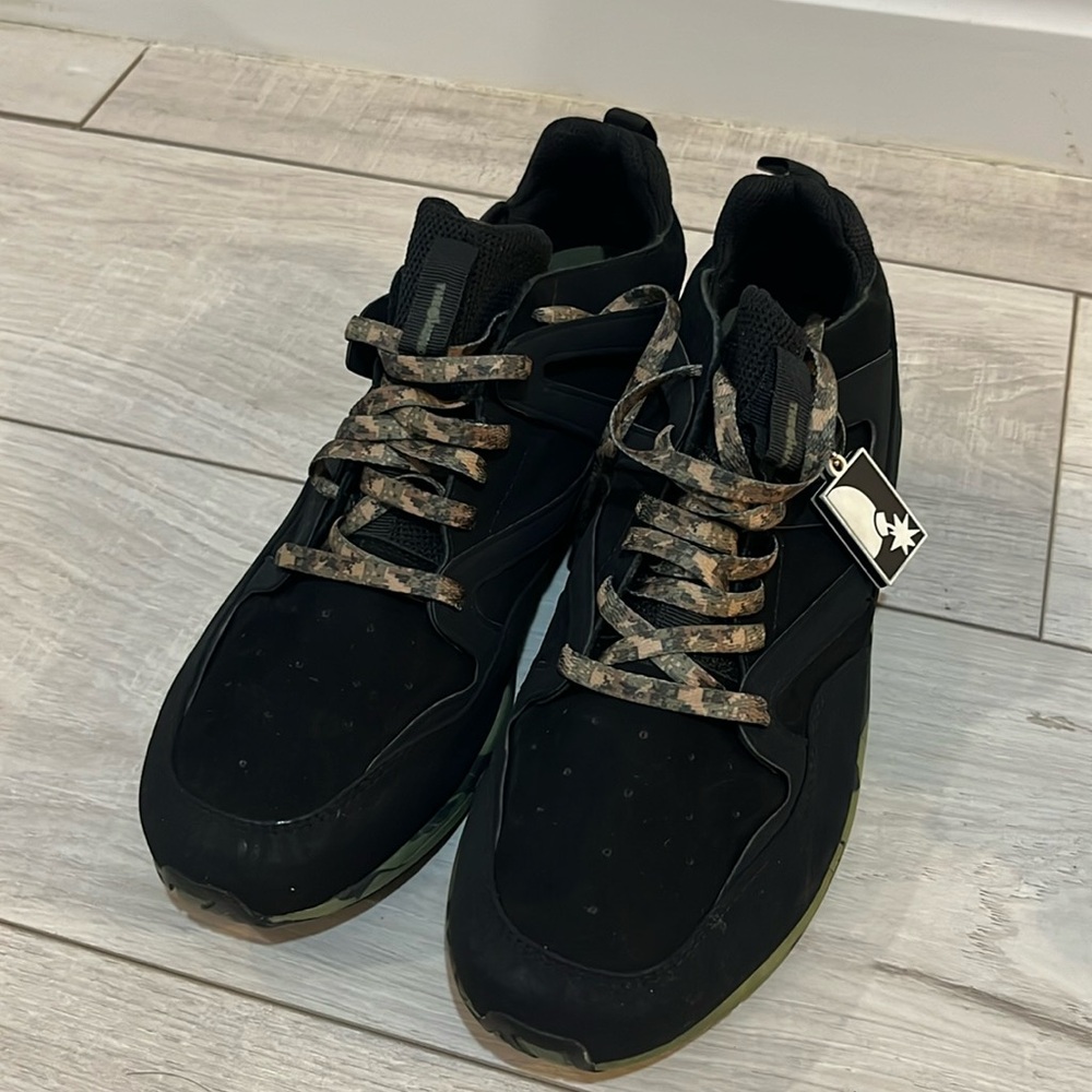 THE HUNDREDS sneaker black x army pattern stripe | US M12|